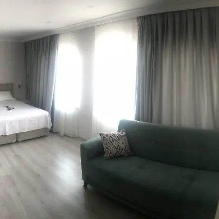 לינה וארוחת בוקר Butik Akvaryum