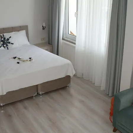 Butik Akvaryum 2*