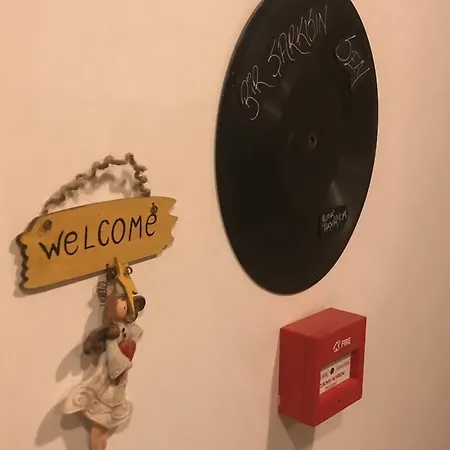 לינה וארוחת בוקר Butik Akvaryum 2*